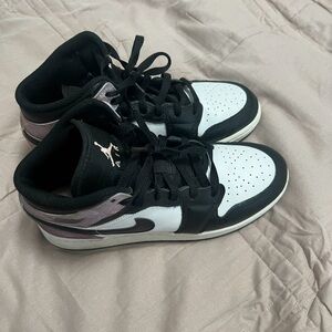 Nike Air Jordan 1 Mid SE Zen Master